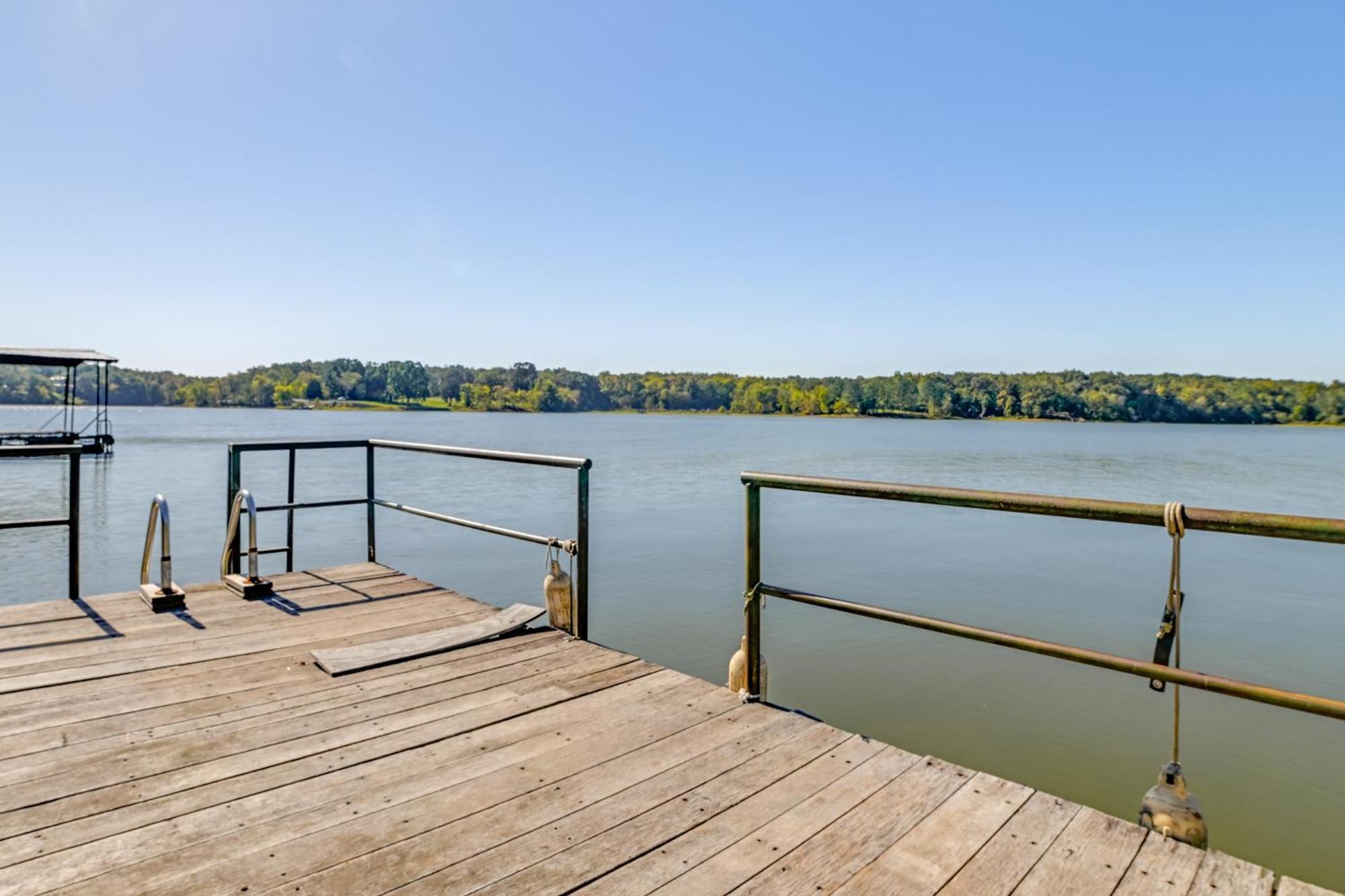 Waterfront New Concord Paradise On Kentucky Lake! Faxon Eksteriør billede