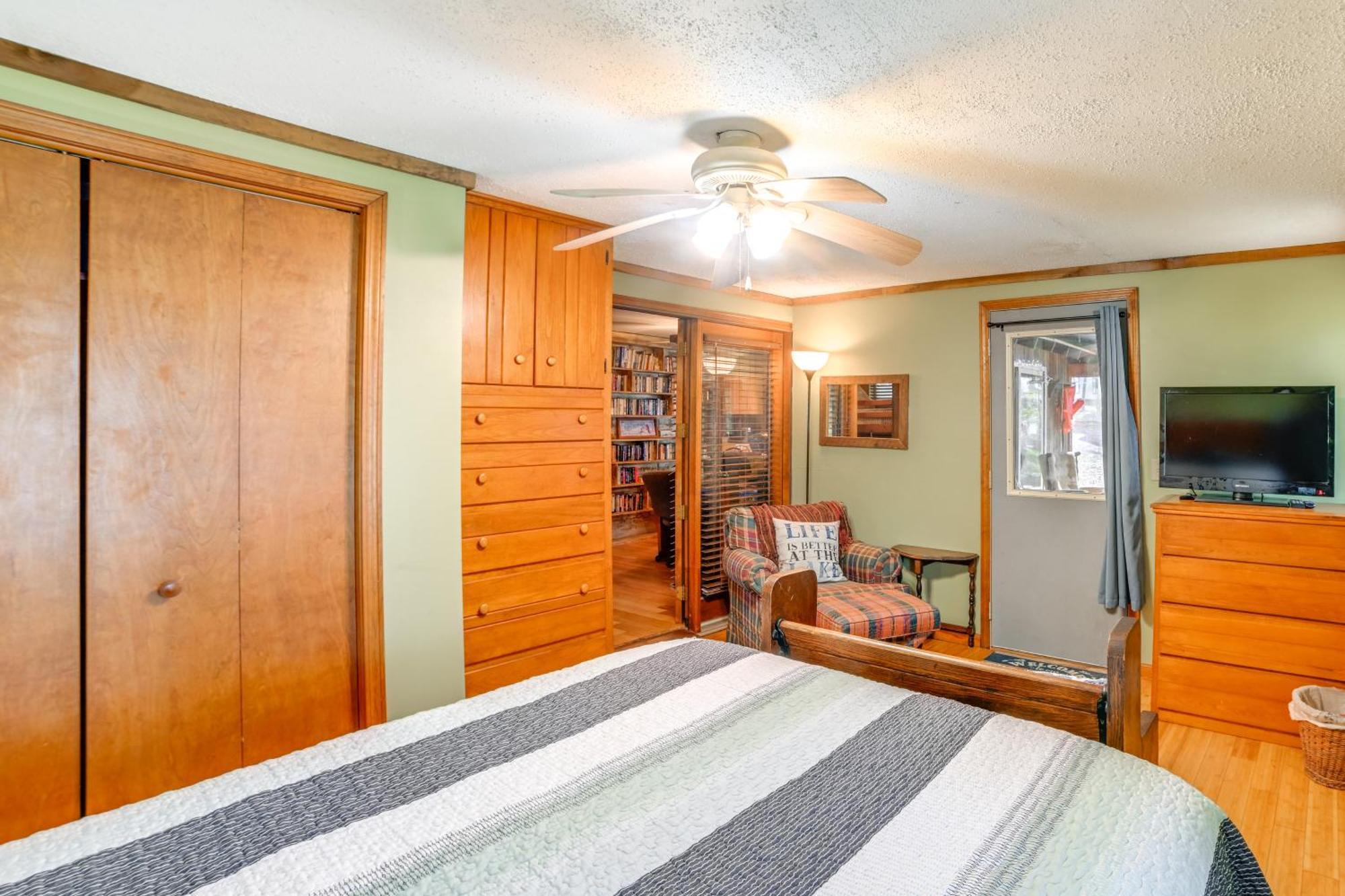 Waterfront New Concord Paradise On Kentucky Lake! Faxon Eksteriør billede